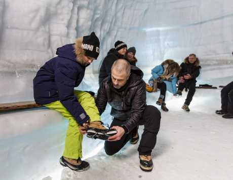 Média réf. 3348 (6/8): Voyage au centre du glacier Langjökull