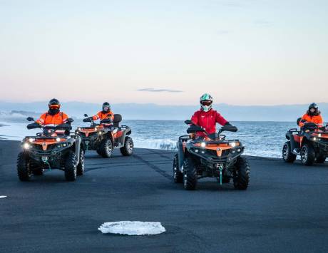 Média réf. 3441 (3/6): Quad sur les plages de sable noir dans la région de Skogar