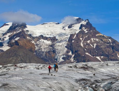 Marche sur le glacier Svinafellsjökull à Skaftafell