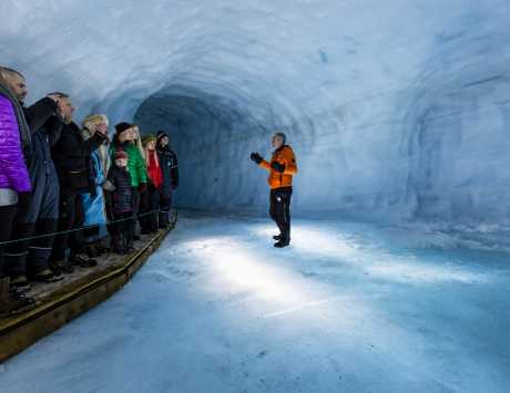 Voyage au centre du glacier Langjökull