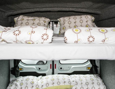 Média réf. 2169 (5/6): Camper Easy Big (Renault Trafic ou equivalent) : Transport 4 personnes et couchage 2 adultes + 2 enf