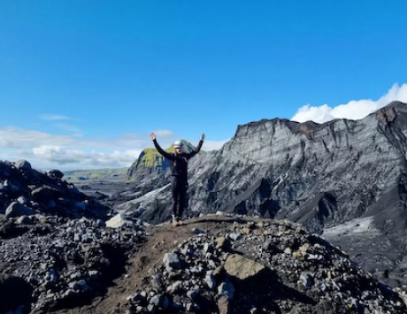 Média réf. 3515 (6/6): Découverte d'une grotte de glace secrète